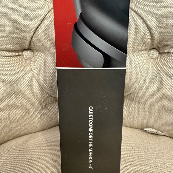 NEW Bose QuietComfort Headphones Wireless Bluetooth Noise Canceling Black NIB - Picture 6 of 10